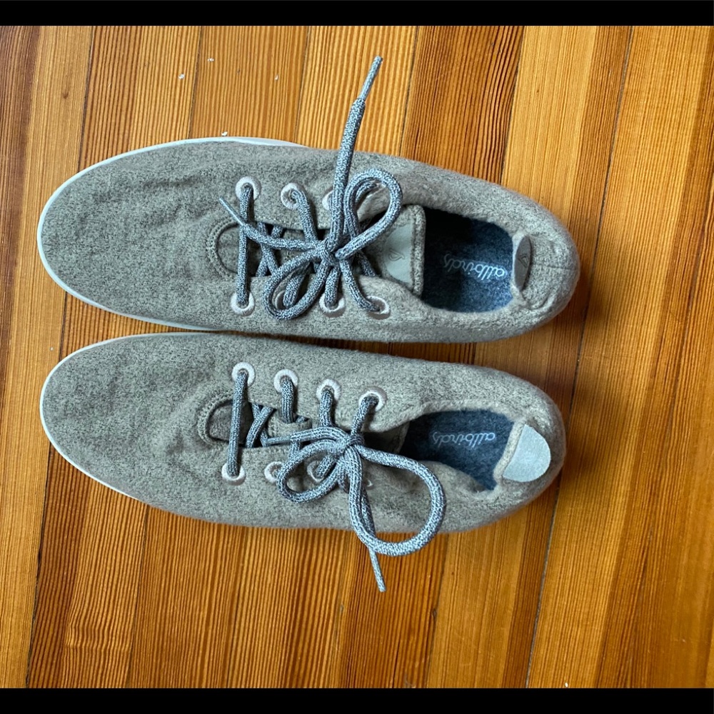 AllBirds Men’s Woolrunner Size 11 like new